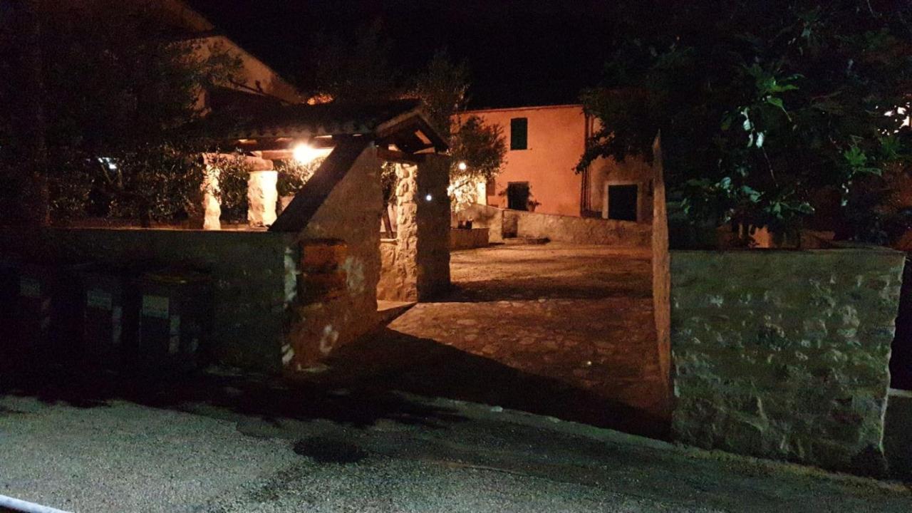 B&B I Martelli 特雷维 外观 照片